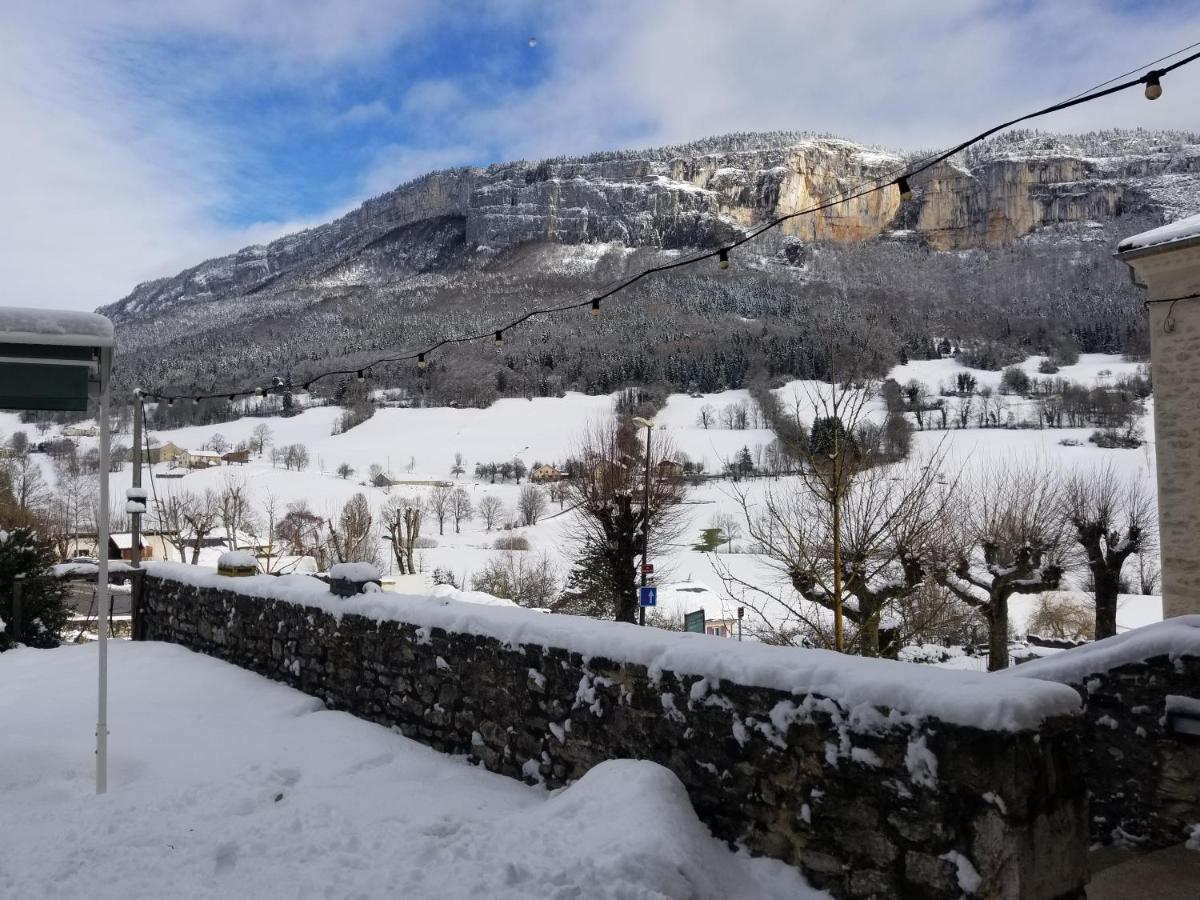 Restaurant Hotel Du Vercors Saint-Martin-en-Vercors Exterior photo