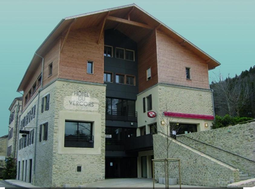 Restaurant Hotel Du Vercors Saint-Martin-en-Vercors Exterior photo